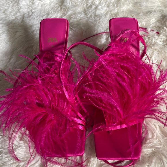 Zara Pink Feather Heels - Picture 12 of 13